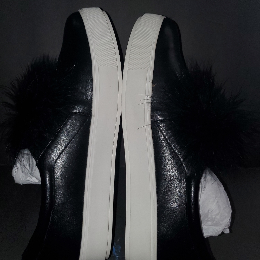 Shoes - Picture 8 of 9